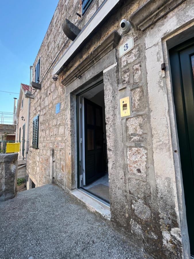 Residence Bella 斯塔里格勒 外观 照片