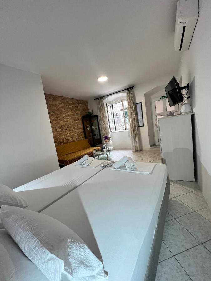 Residence Bella 斯塔里格勒 外观 照片